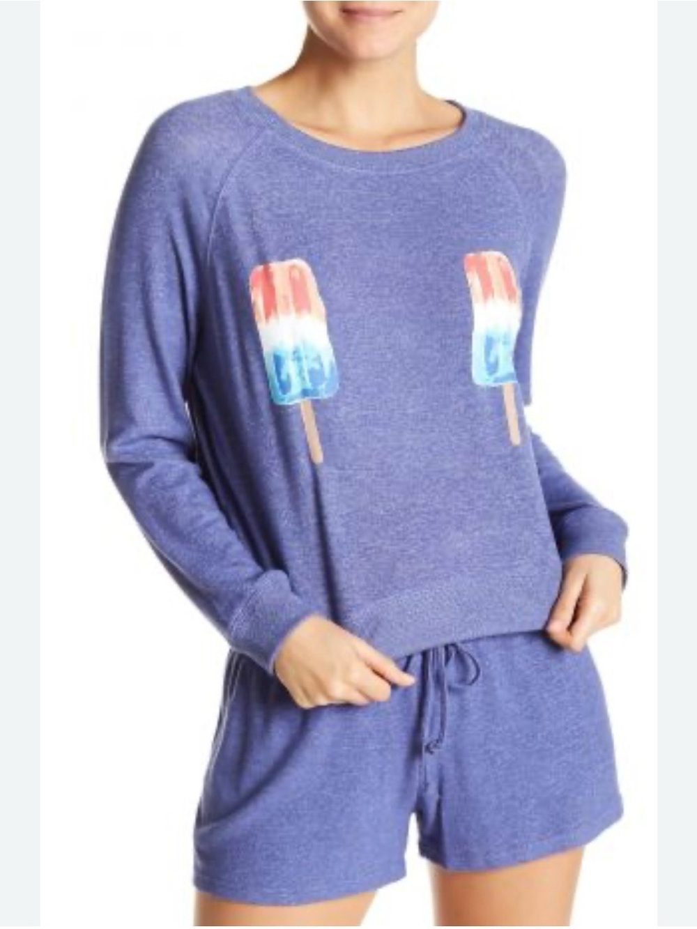 Free Press Hac­ci Sum­mer Crew Neck Sweat­shirt & Shorts Set